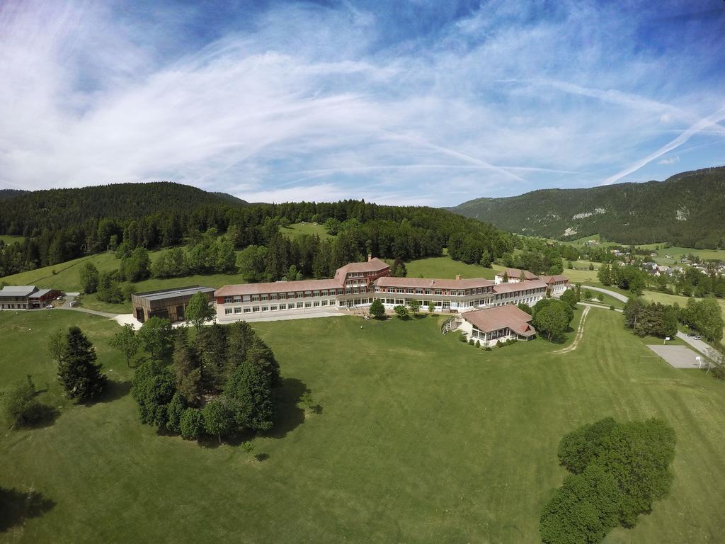 L'Escandille Village Vacances オトゥラン エクステリア 写真